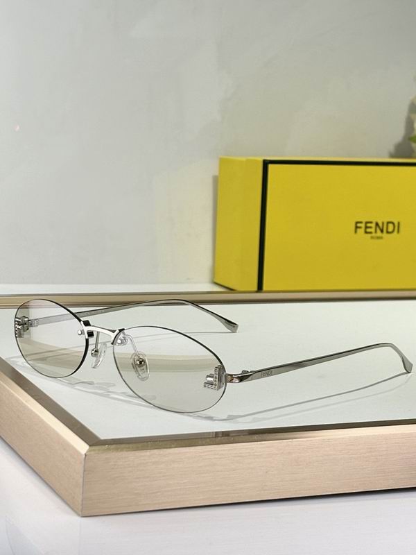 Slim Oval Metal Sunglasses